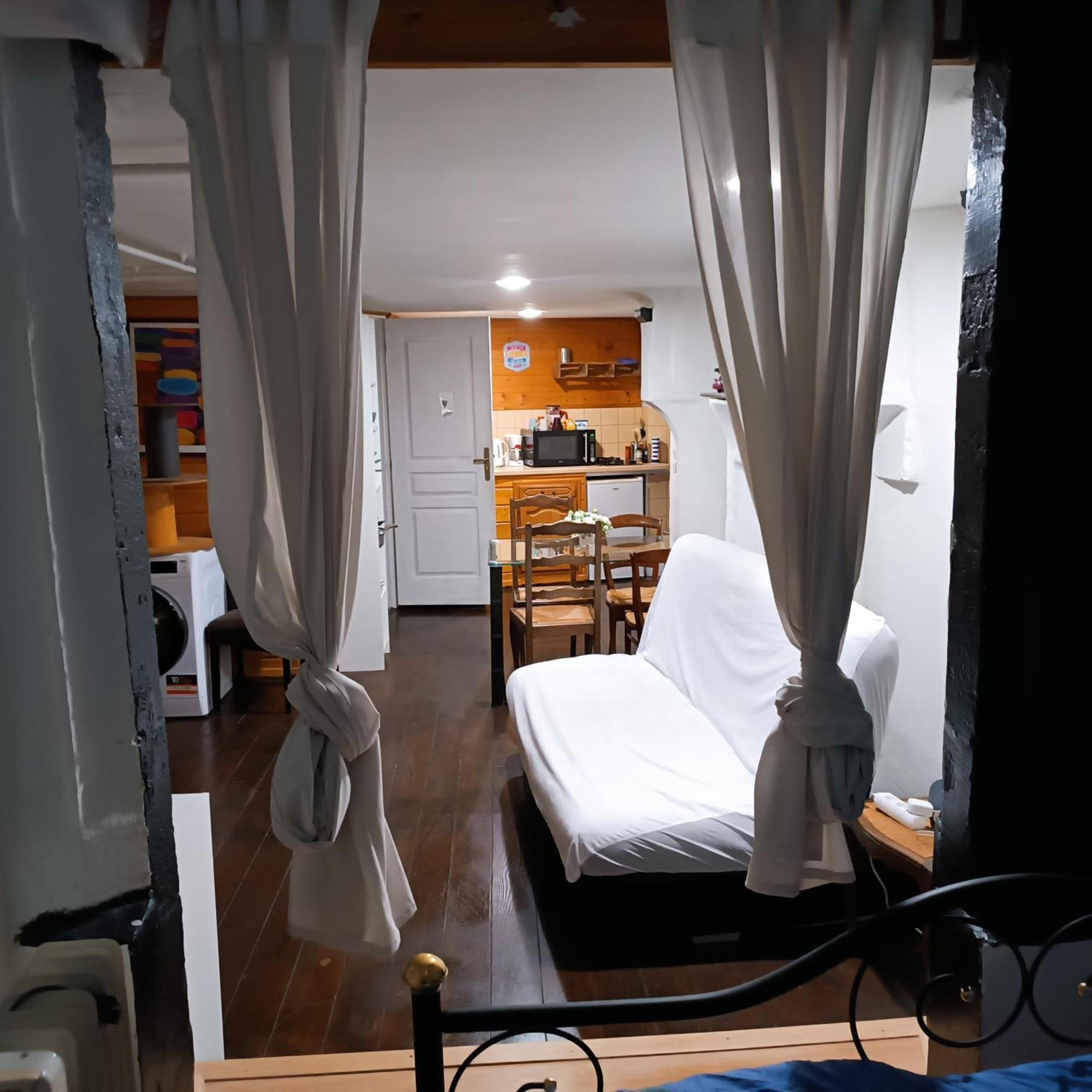 L'Hypercentre Bed & Breakfast แคลร์มงต์-แฟร์รองด์ ภายนอก รูปภาพ