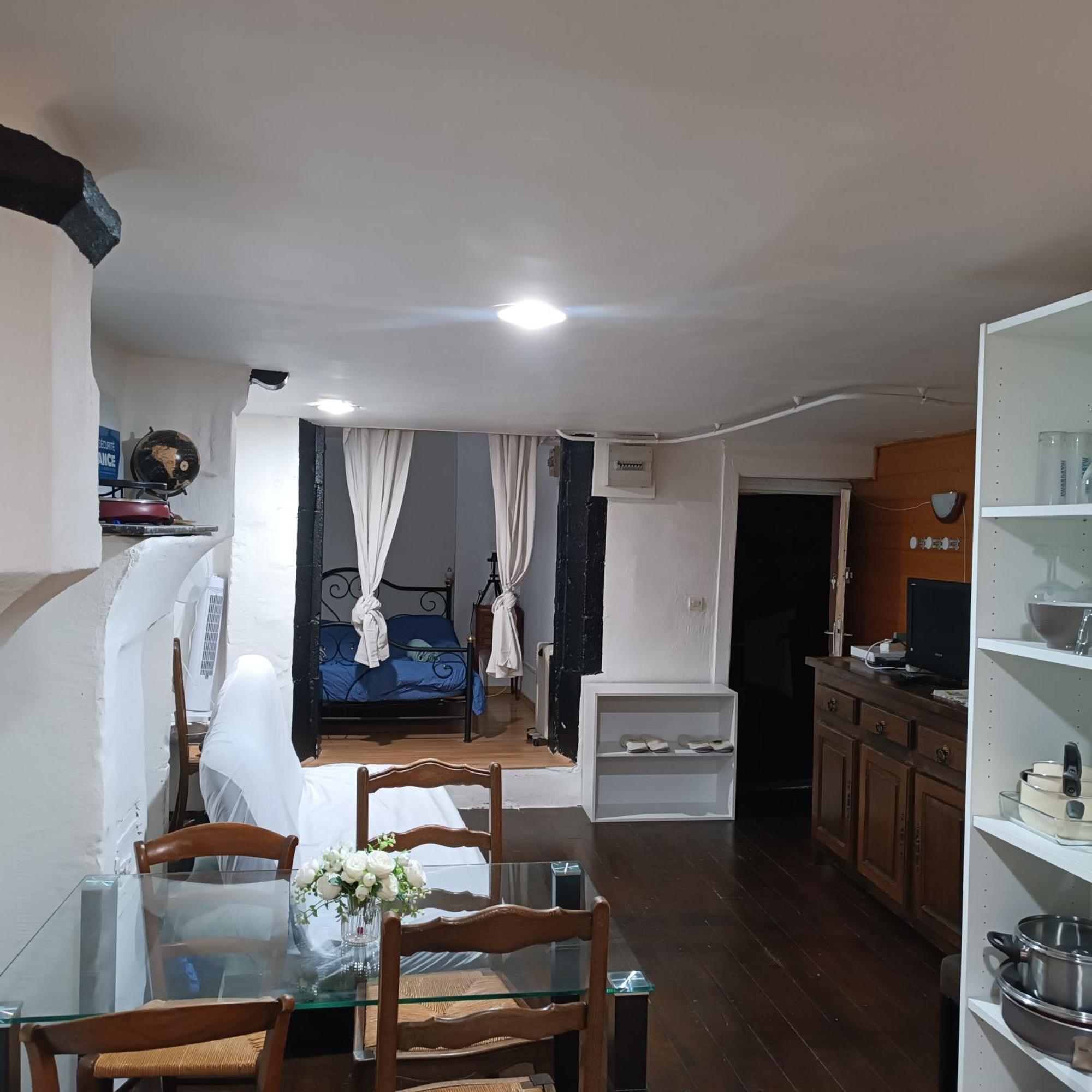 L'Hypercentre Bed & Breakfast แคลร์มงต์-แฟร์รองด์ ภายนอก รูปภาพ
