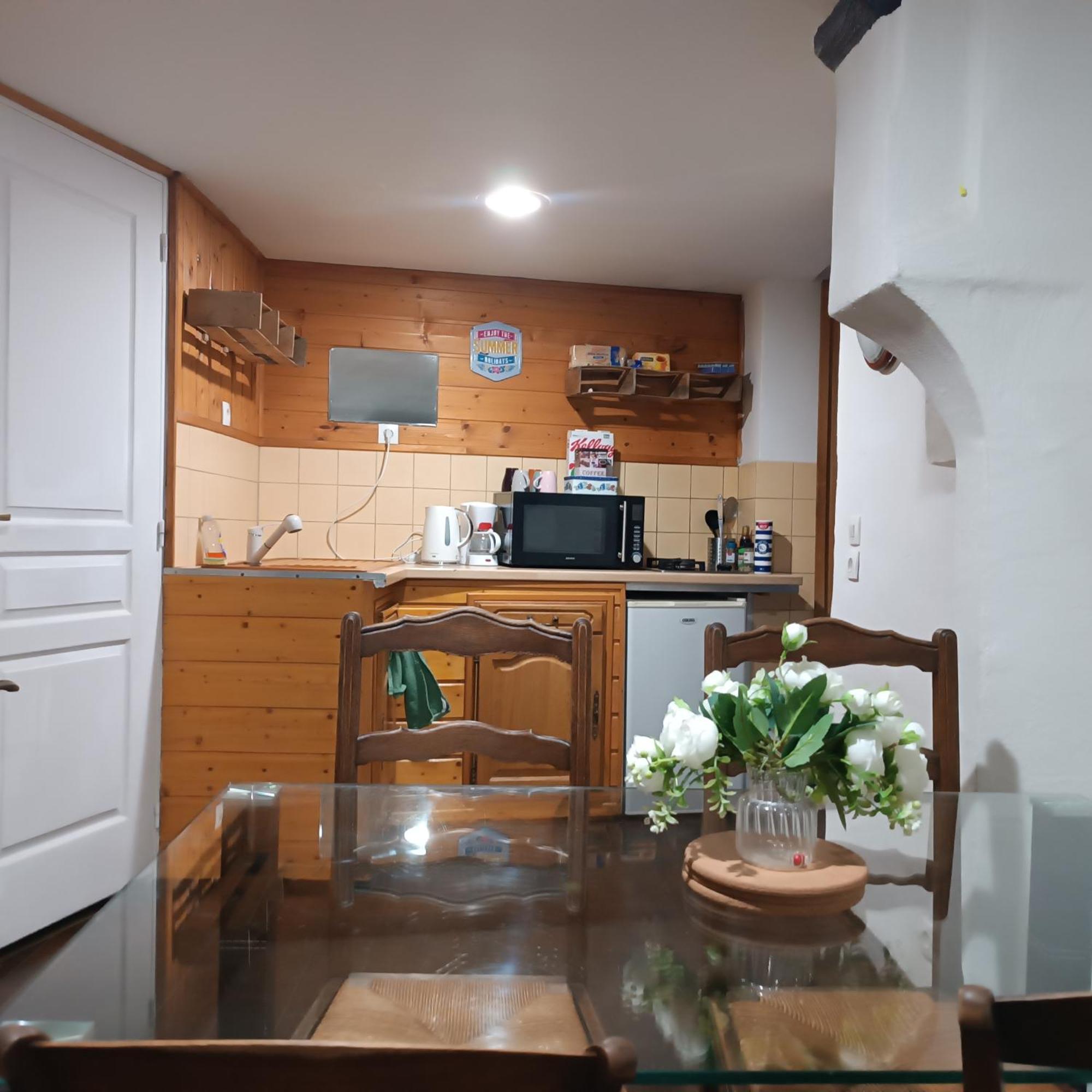 L'Hypercentre Bed & Breakfast แคลร์มงต์-แฟร์รองด์ ภายนอก รูปภาพ